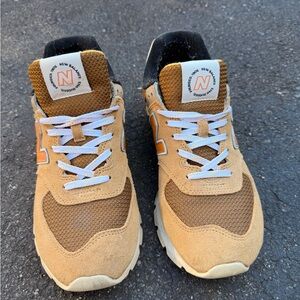 New Balance 5740